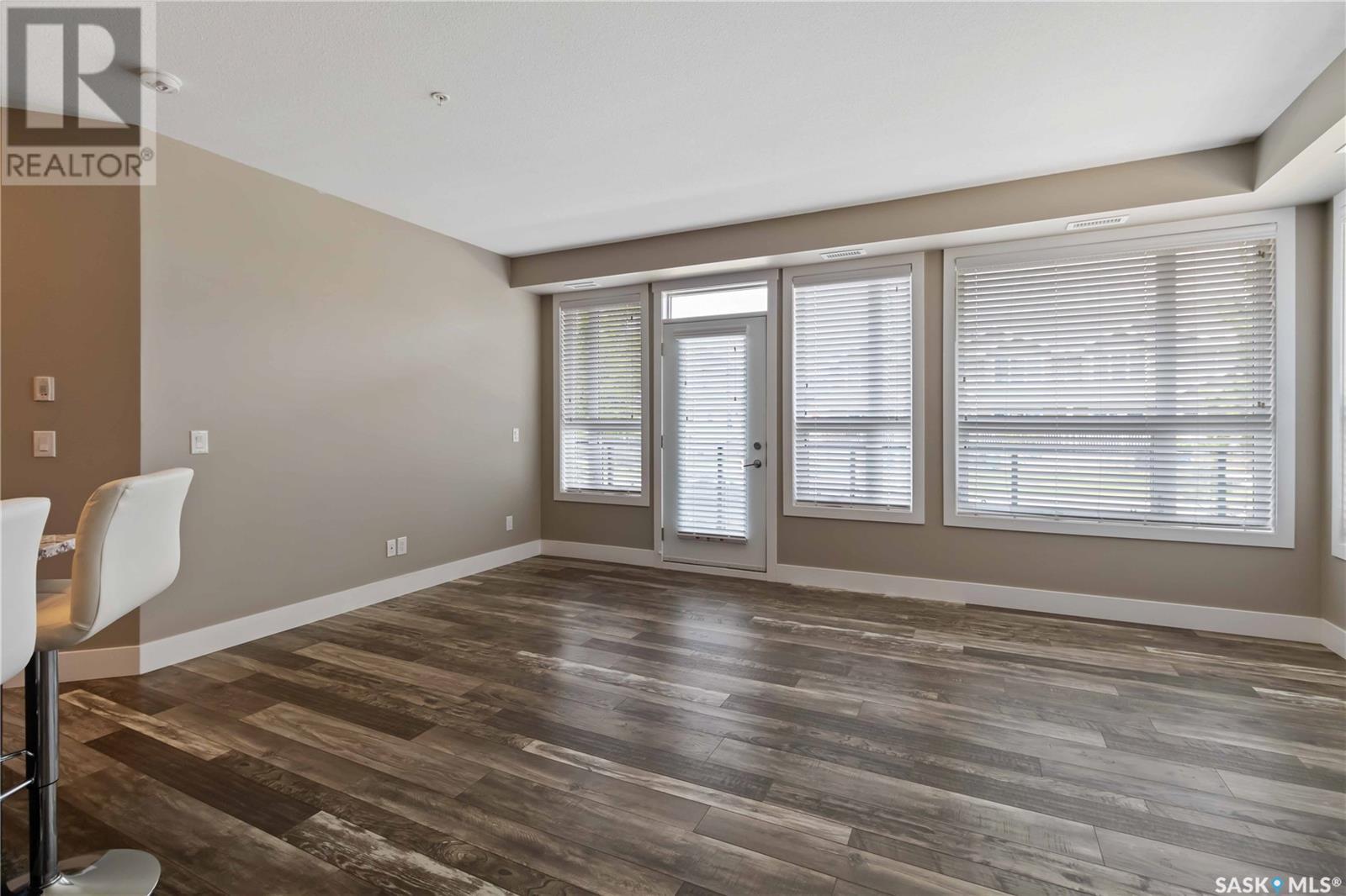 Single Family House Low rise for Sale in   Maningas BEND Saskatoon 