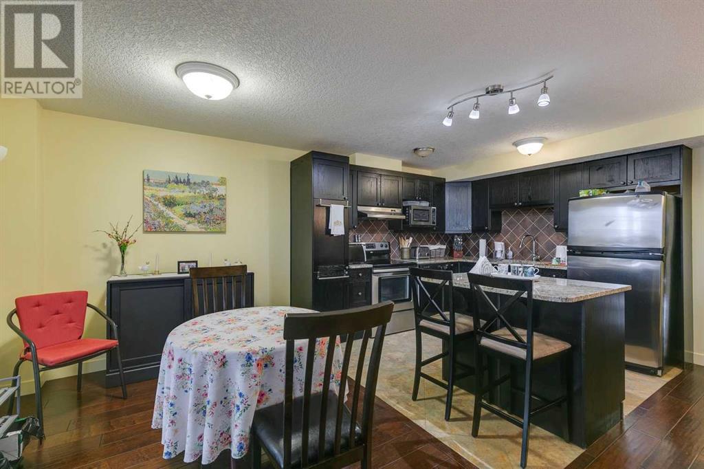 Multi-family House for Sale in  Mckinnon Drive NE Mayland Heights Calgary 