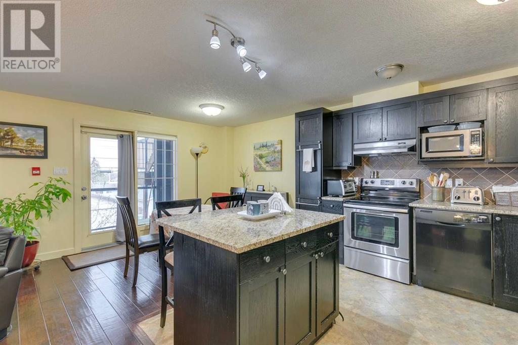 Multi-family House for Sale in  Mckinnon Drive NE Mayland Heights Calgary 