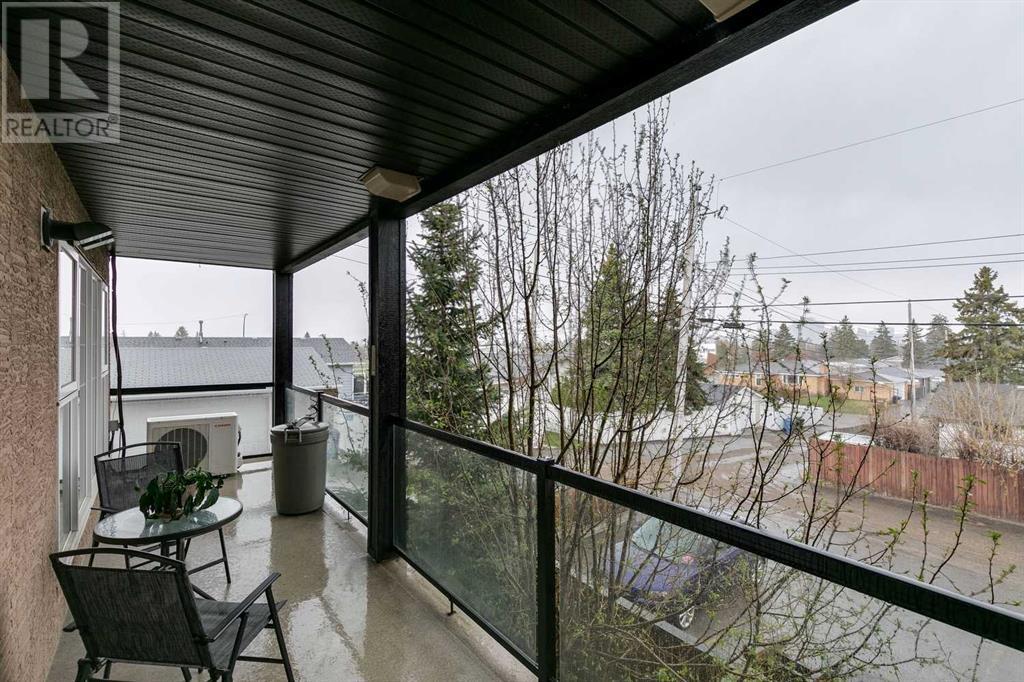 Multi-family House for Sale in  Mckinnon Drive NE Mayland Heights Calgary 