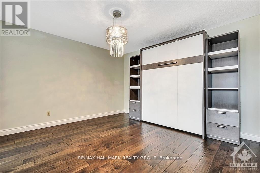 Photo 10 of 306 1510 Riverside Drive, Ottawa ON