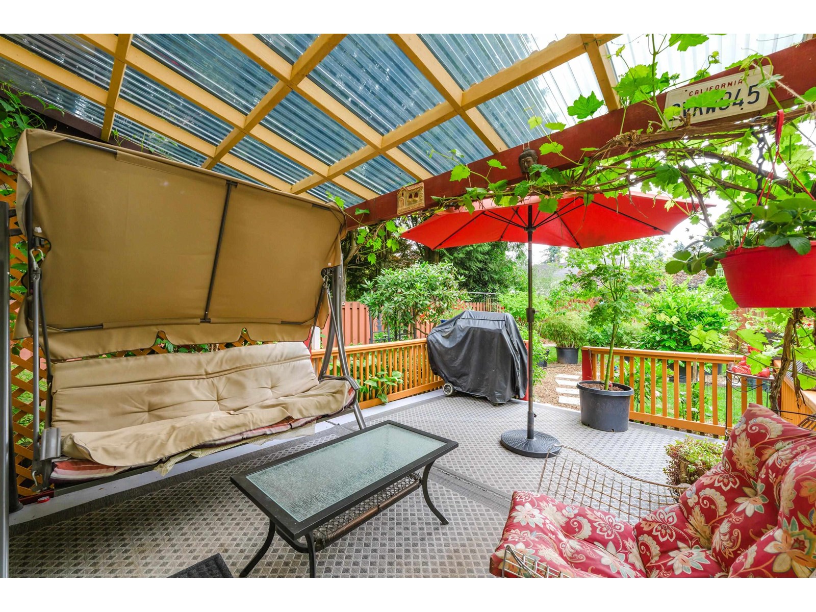 Photo 22 of 33318 Holland Avenue, Abbotsford BC