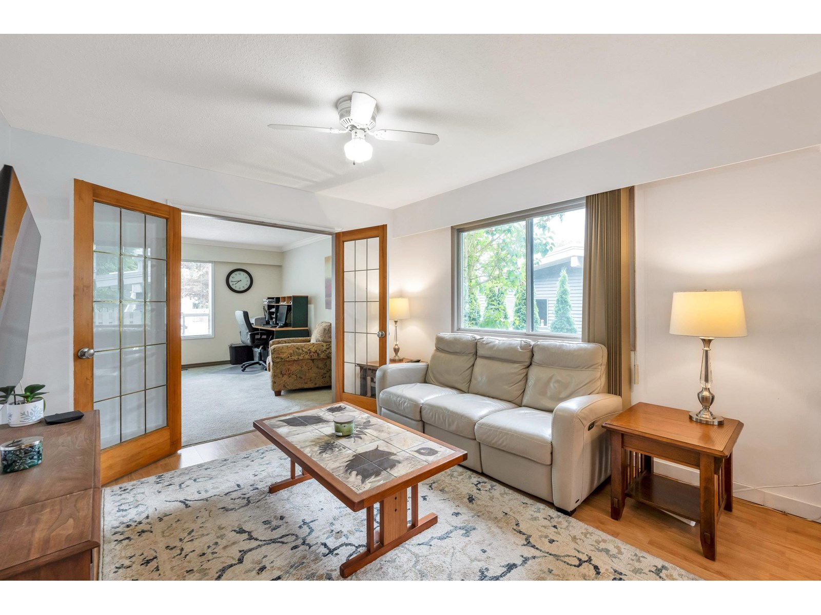 Photo 6 of 33318 Holland Avenue, Abbotsford BC