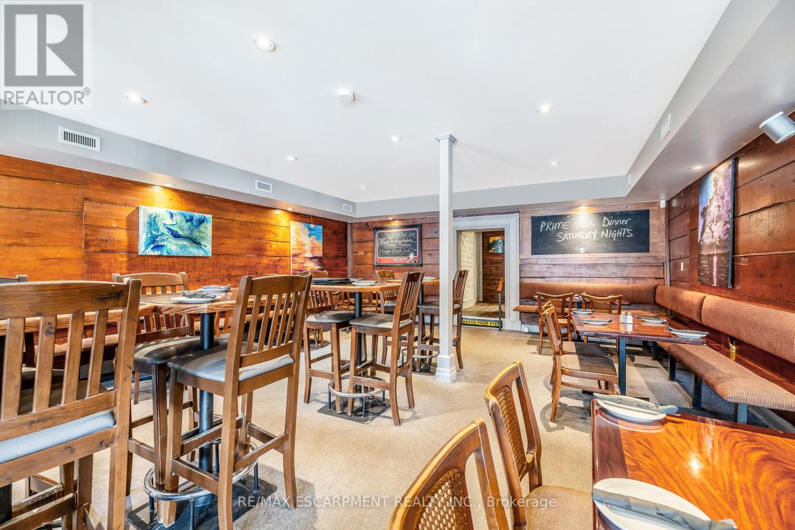 Photo 38 of 262 270 Main Street S, Guelph Eramosa ON