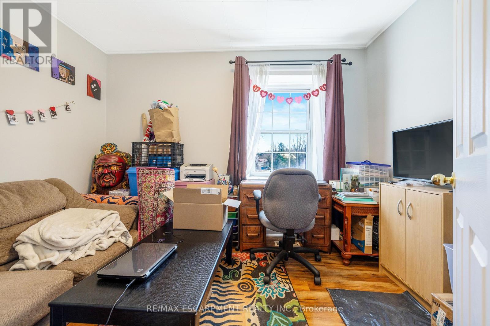Photo 18 of 262 270 Main Street S, Guelph Eramosa ON