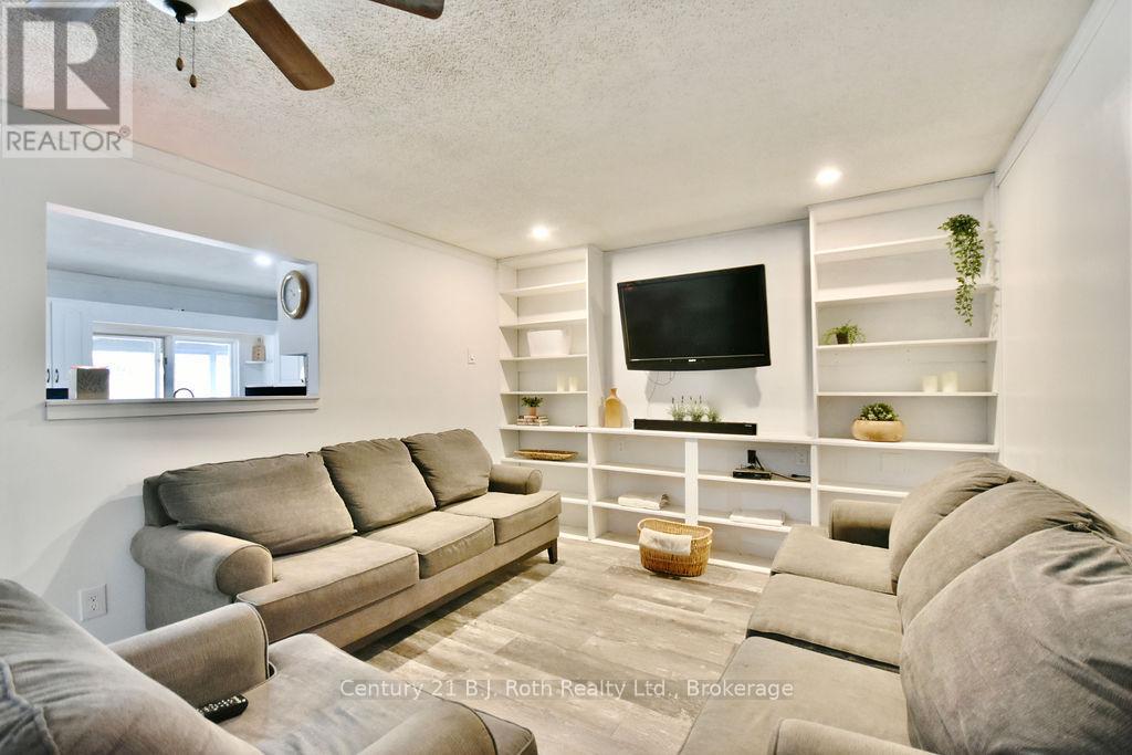 Photo 15 of 2286 Flos Ten Road E, Springwater ON