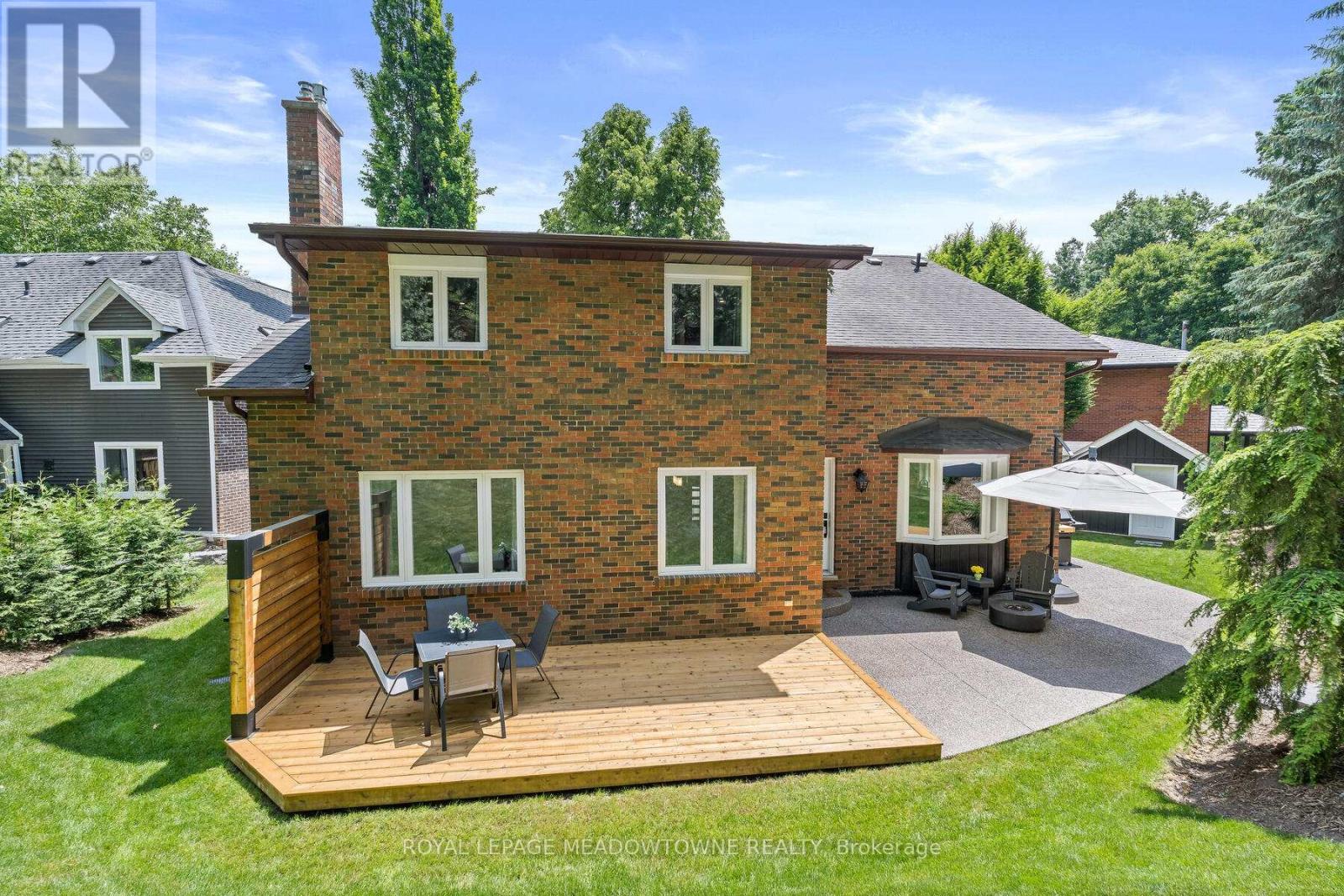 Photo 41 of 20 Cindebarke Terrace, Halton Hills ON