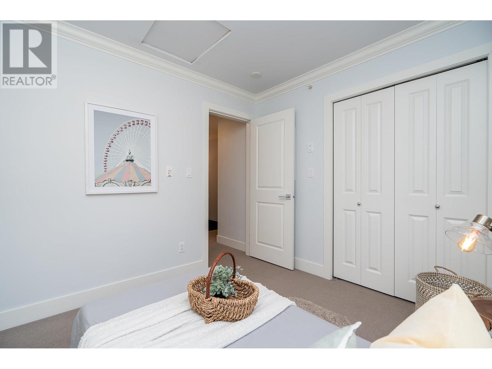 201 3488 SEFTON STREET, Port Coquitlam