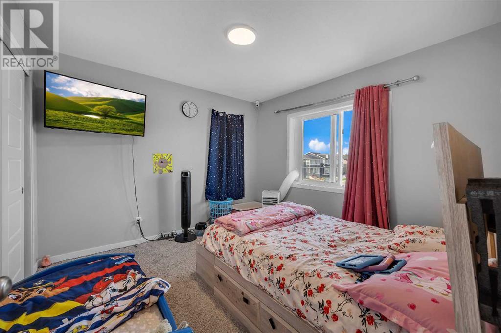 Photo 11 of 1422 Midtown Link Sw, Airdrie AB