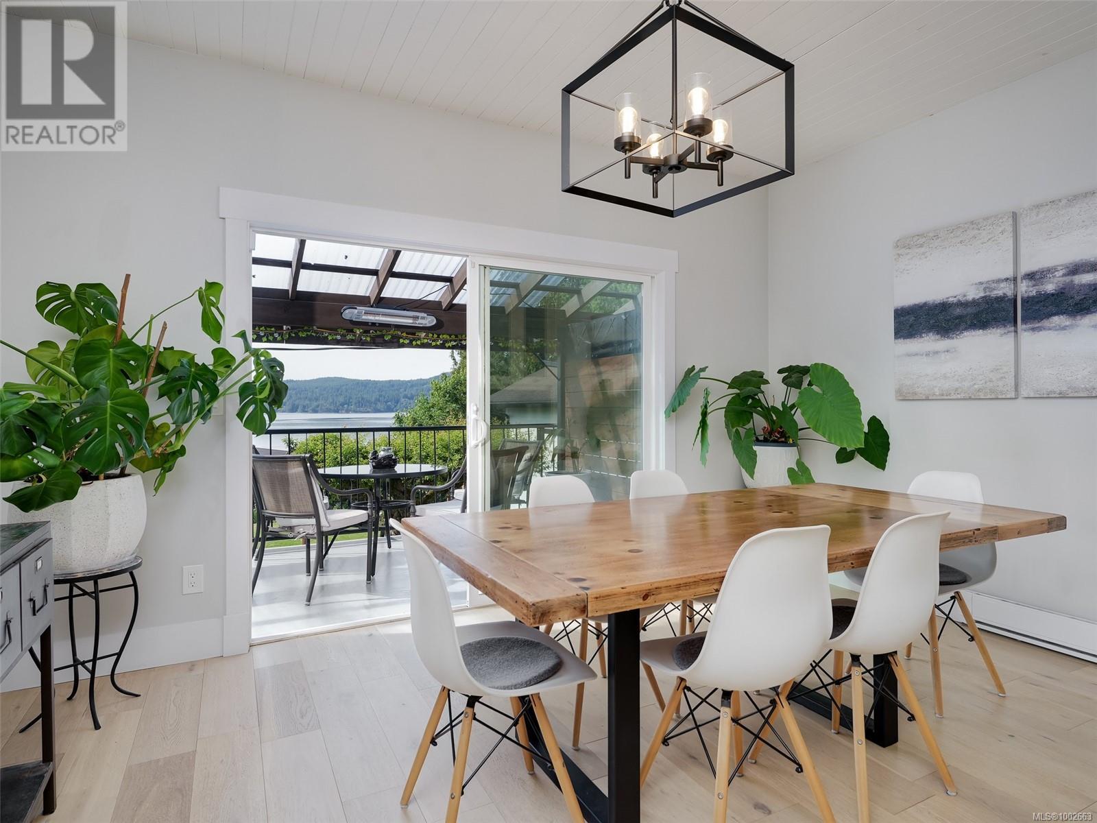 Photo 5 of 5877 Sooke Rd, Sooke BC