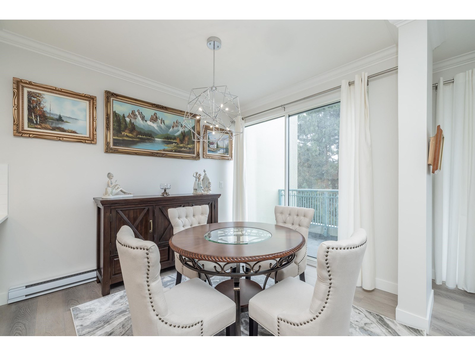 Photo 8 of 411 1785 Martin Drive, Surrey BC