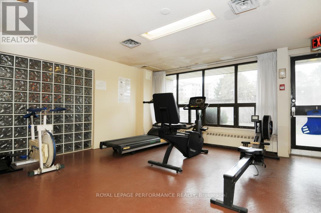 Photo 5 of 2302 505 St Laurent Boulevard, Ottawa ON