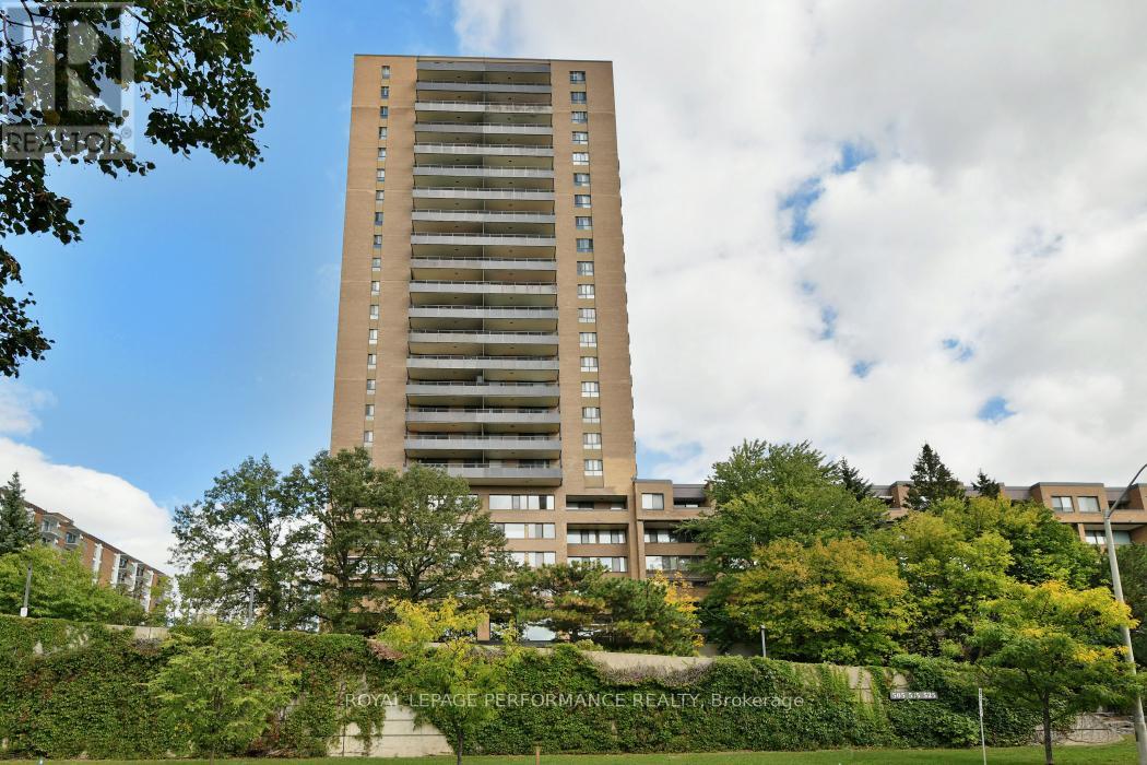 Photo 2 of 2302 505 St Laurent Boulevard, Ottawa ON