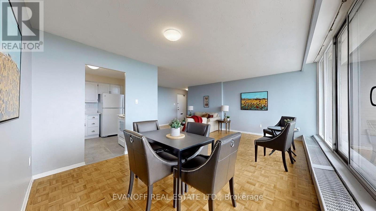 Photo 13 of Ph 4 3311 Kingston Road, Toronto ON