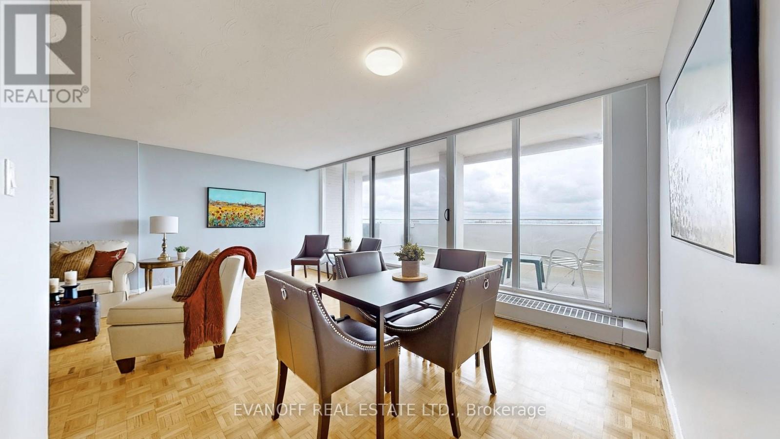 Photo 14 of Ph 4 3311 Kingston Road, Toronto ON