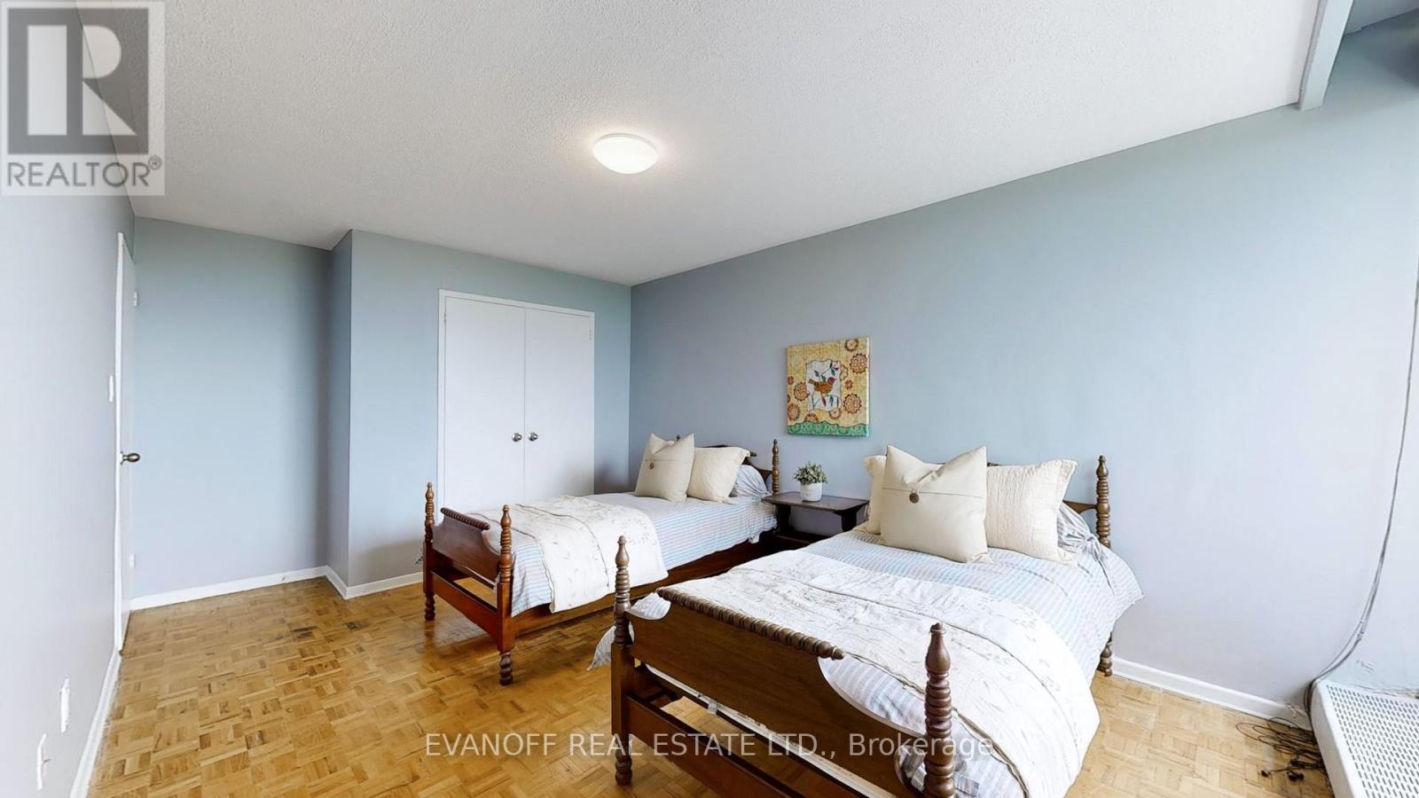 Photo 26 of Ph 4 3311 Kingston Road, Toronto ON