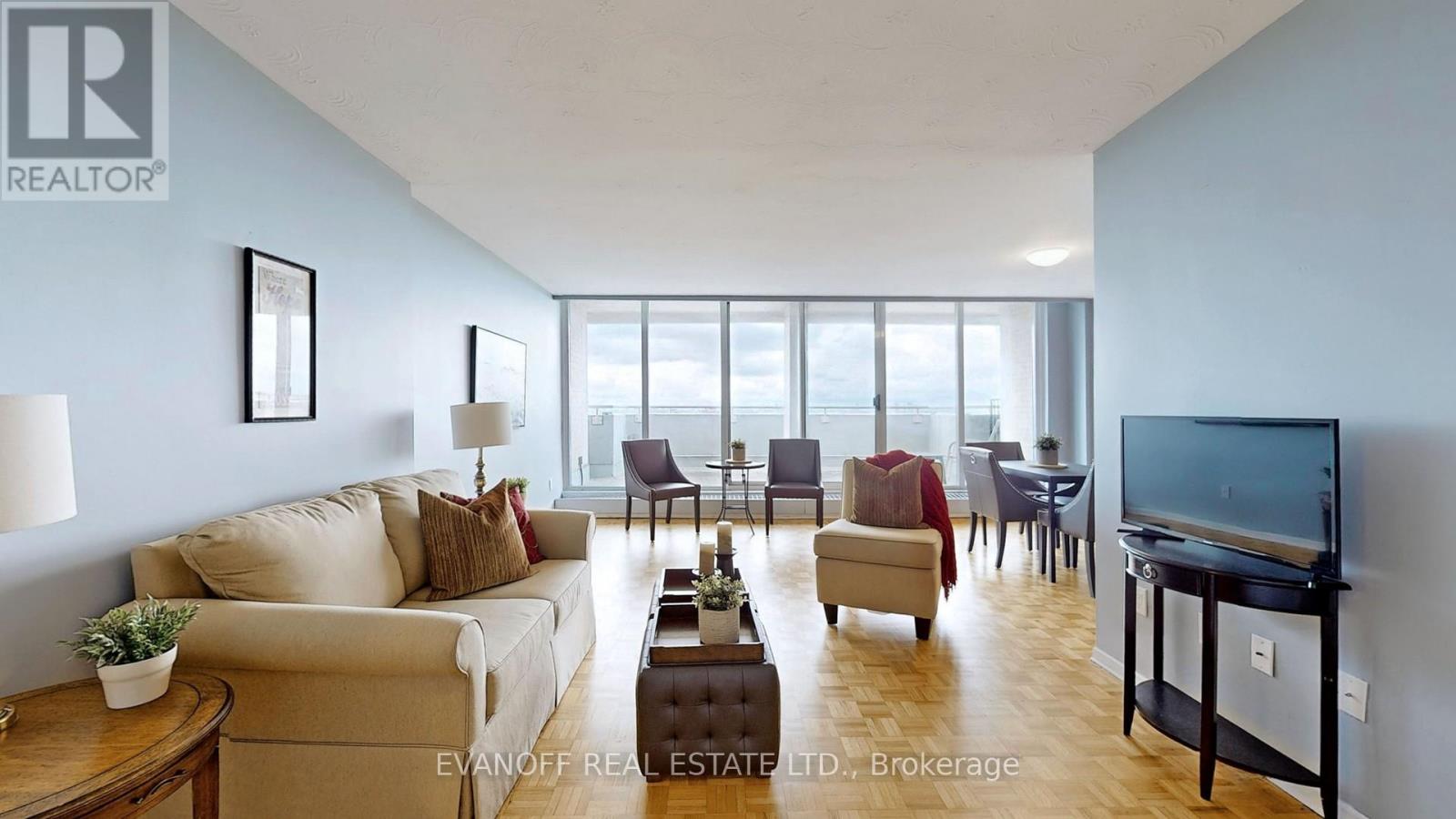 Photo 5 of Ph 4 3311 Kingston Road, Toronto ON
