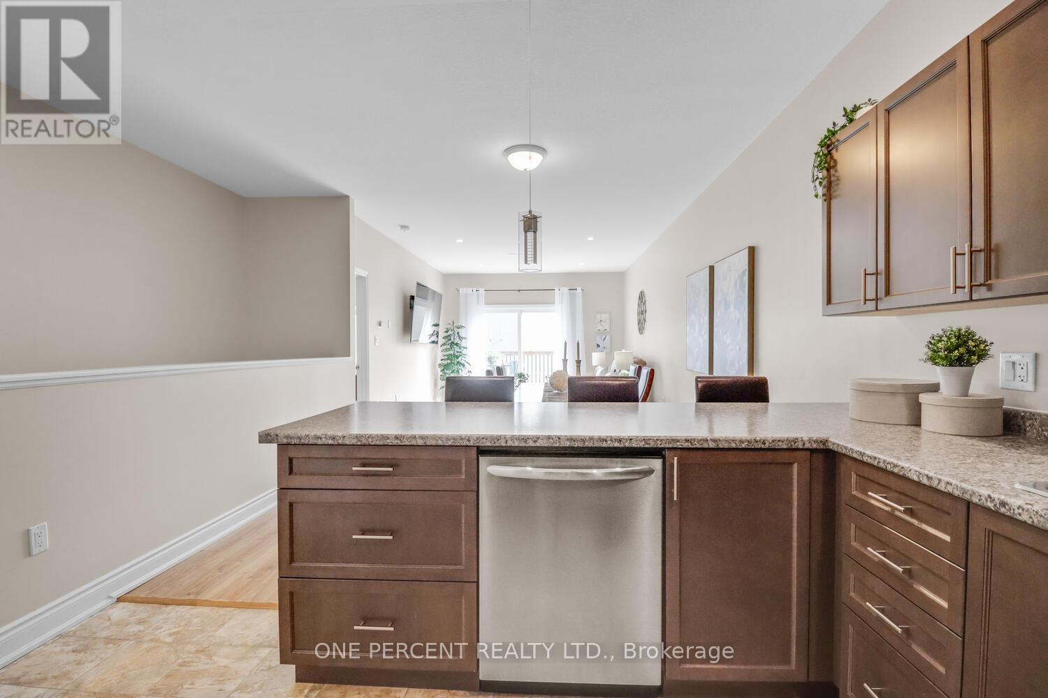Photo 11 of 92 Lily Drive, Orillia ON
