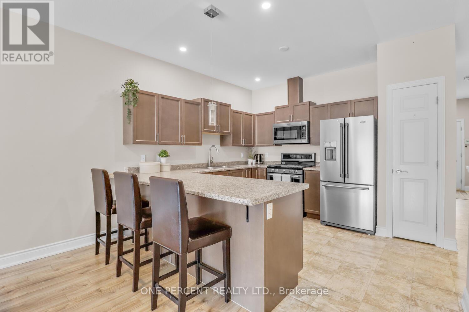 Photo 12 of 92 Lily Drive, Orillia ON