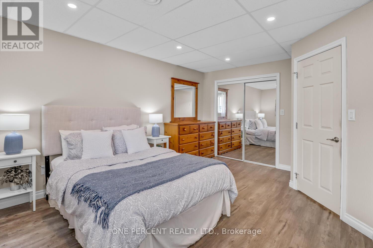 Photo 34 of 92 Lily Drive, Orillia ON