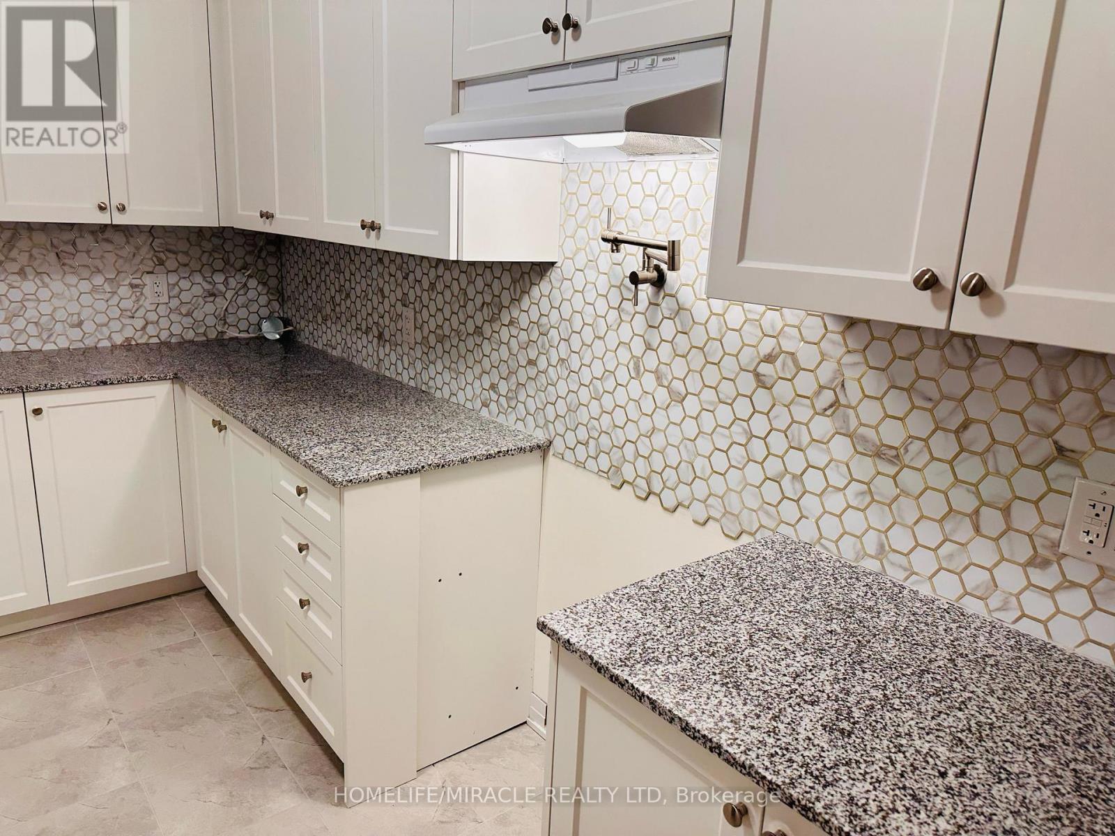 Photo 12 of 137 Dingman Street, Wellington North ON