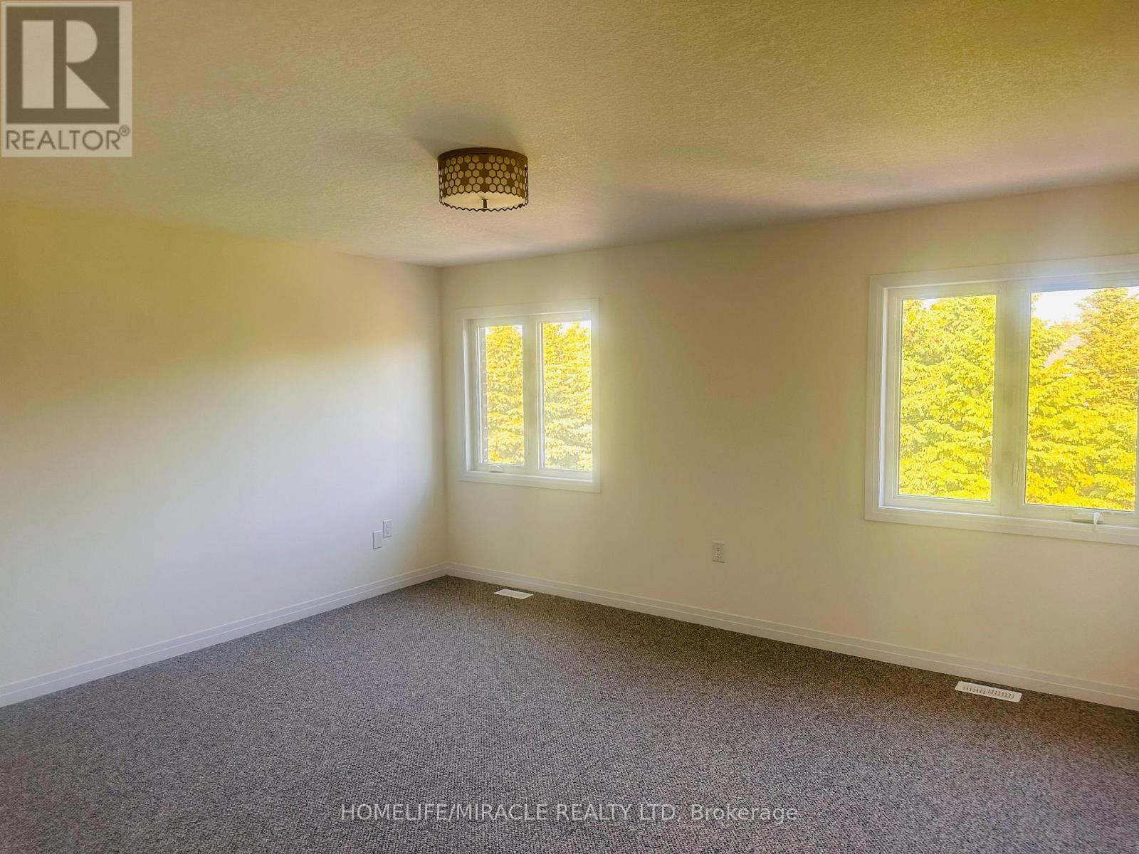 Photo 24 of 137 Dingman Street, Wellington North ON