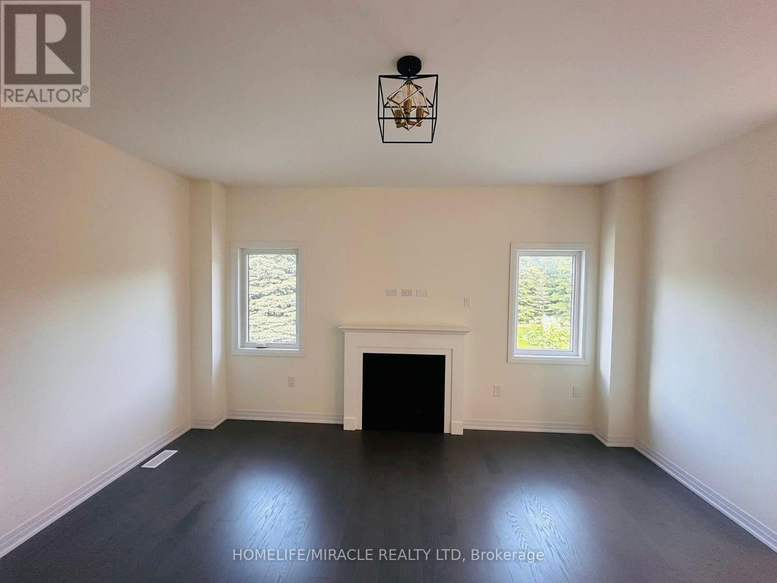 Photo 8 of 137 Dingman Street, Wellington North ON