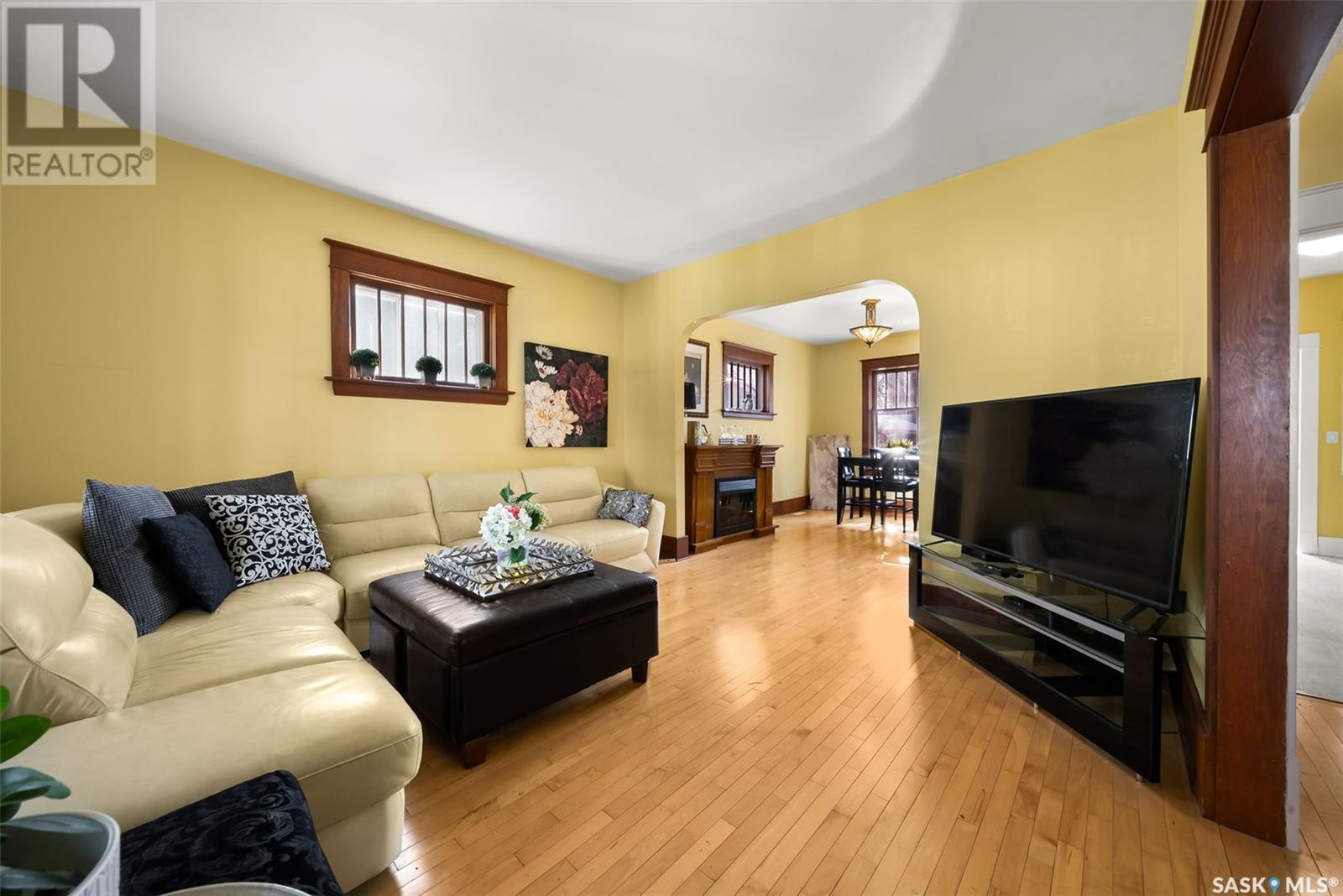 Photo 9 of 2140 Montague Street, Regina SK