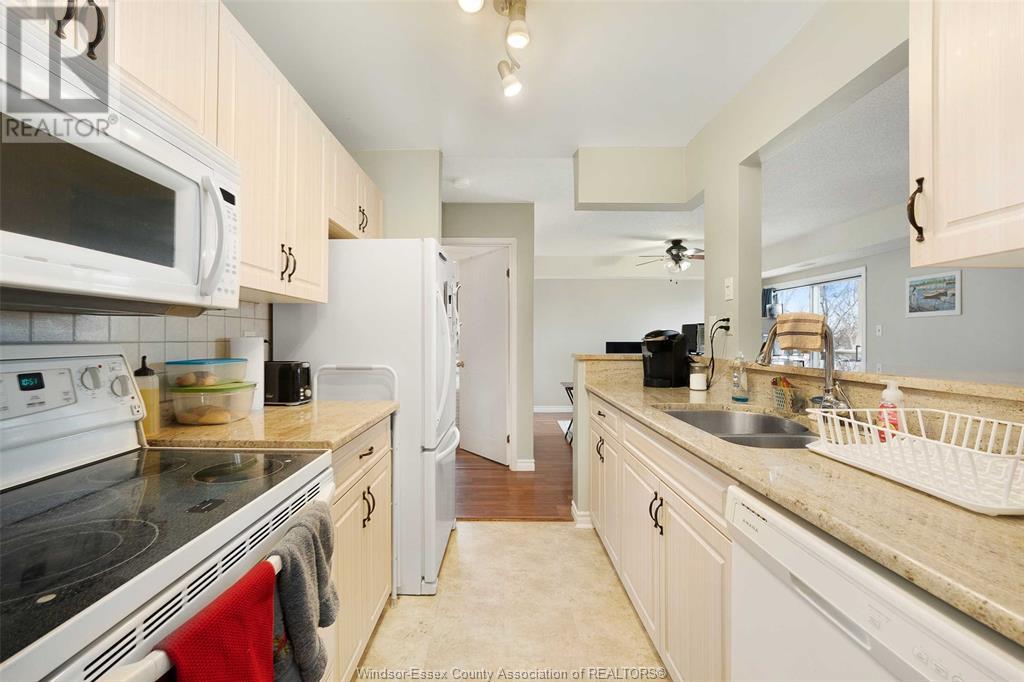Photo 21 of 3000 Sandwich Street Unit 206, Windsor ON