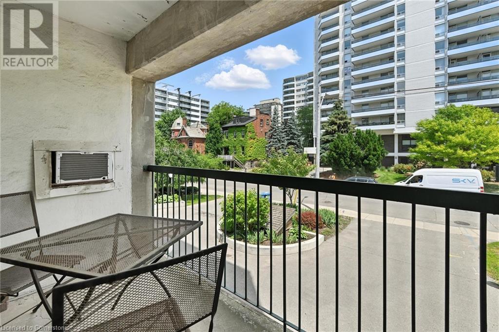Photo 13 of 87 Duke Street Unit 204, Hamilton ON