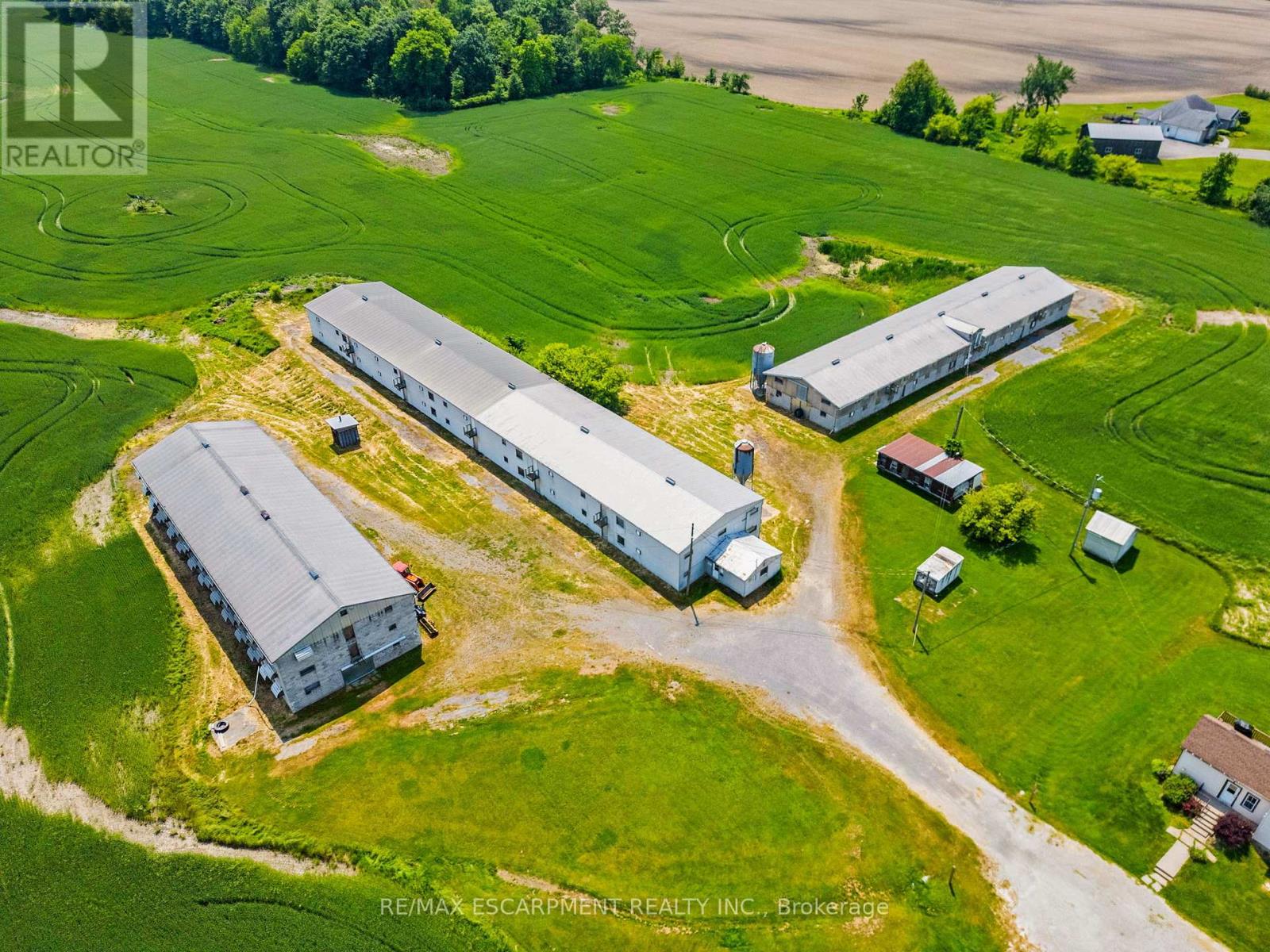 Photo 32 of 5950 Regional Road 65, West Lincoln ON