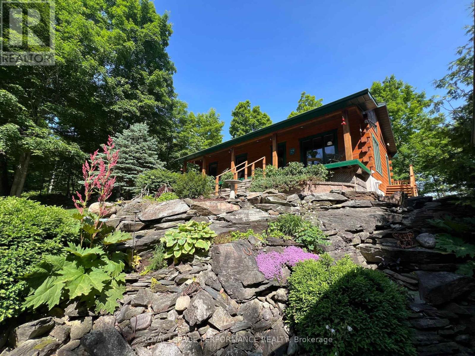 Photo 26 of 252 Lacourse Lane, Lanark Highlands ON