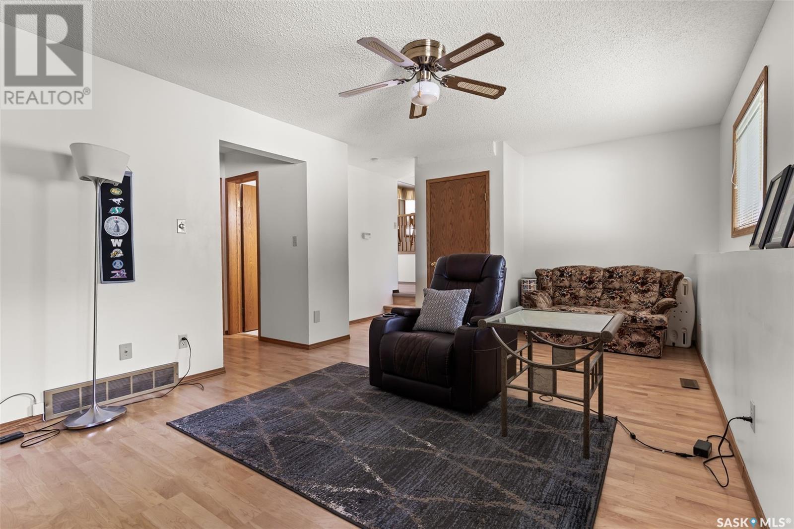 Photo 10 of 125 Solberg Street, Milestone SK