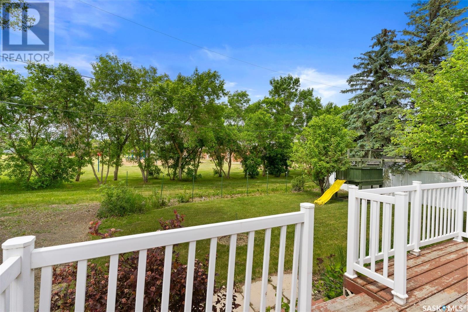 Photo 11 of 125 Solberg Street, Milestone SK