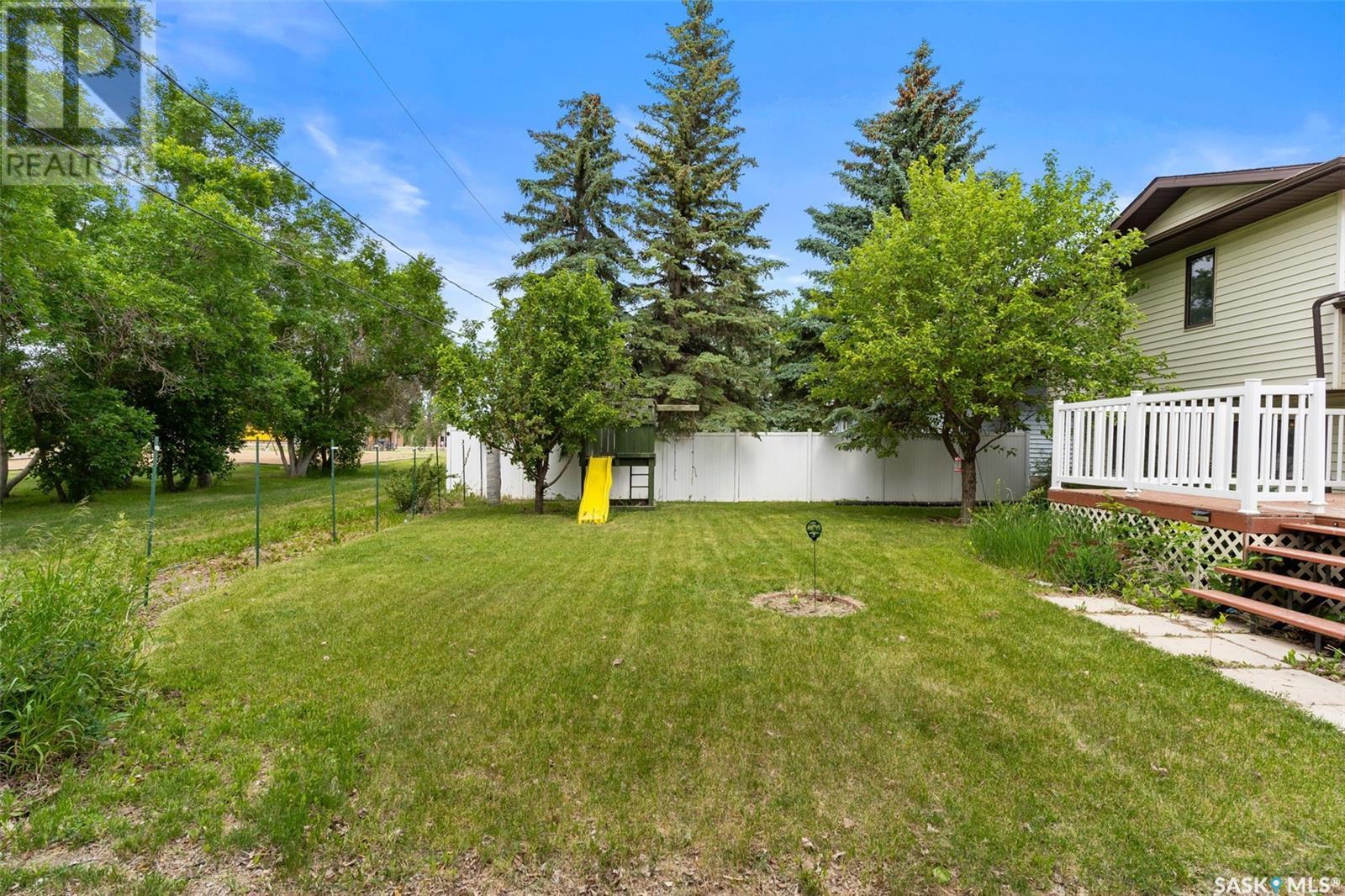 Photo 40 of 125 Solberg Street, Milestone SK