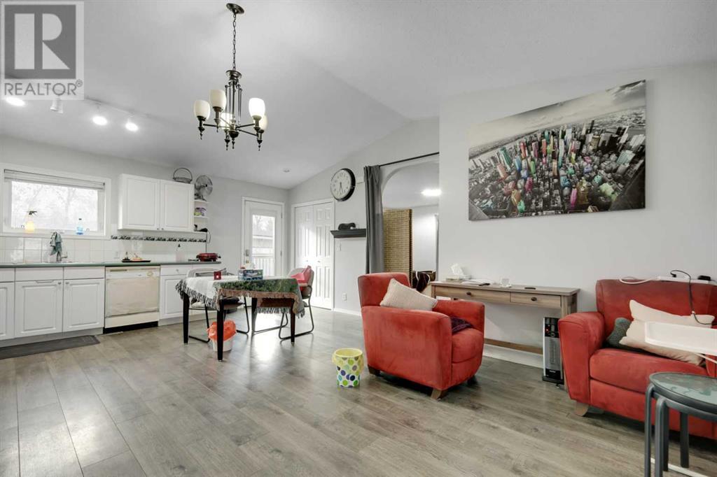 Single Family House Bungalow for Sale in  Fordham Crescent SE Forest Heights Calgary 