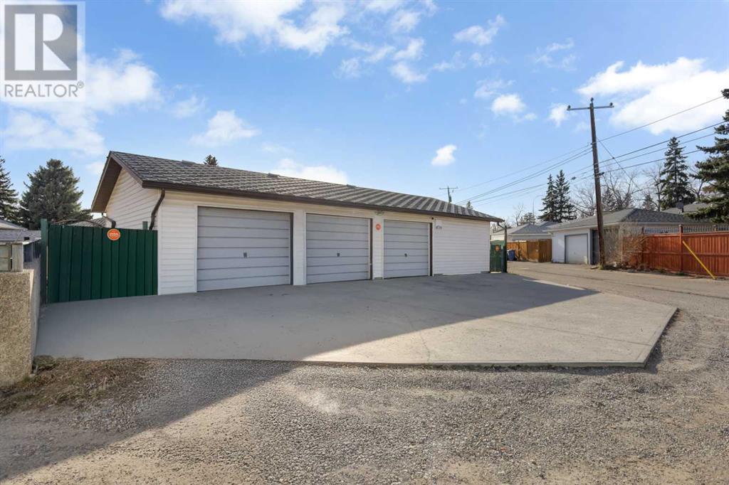 Single Family House Bungalow for Sale in  Fordham Crescent SE Forest Heights Calgary 