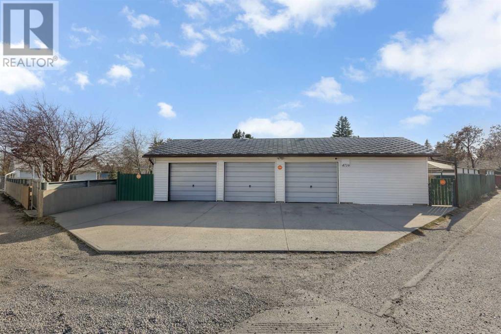 Single Family House Bungalow for Sale in  Fordham Crescent SE Forest Heights Calgary 