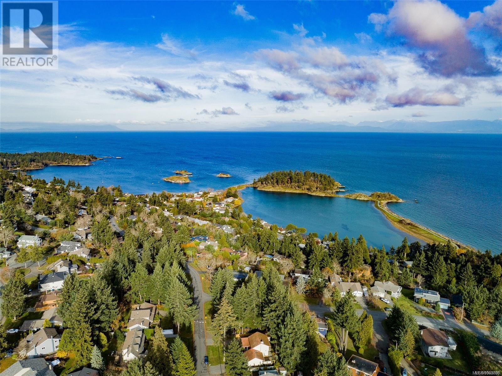 Photo 31 of 3500 Hammond Bay Rd, Nanaimo BC