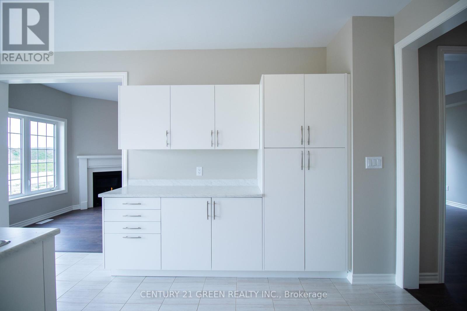 Photo 23 of 274 Springfield Crescent, Clearview ON
