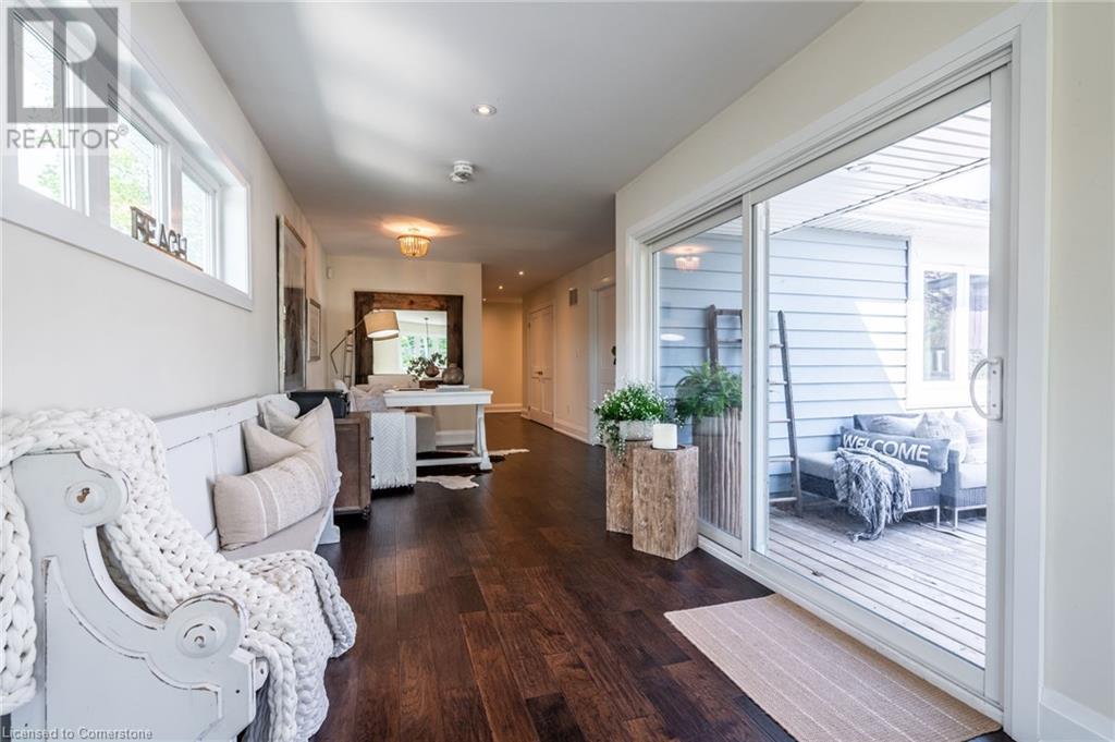 Photo 21 of 962 Beach Boulevard, Hamilton ON