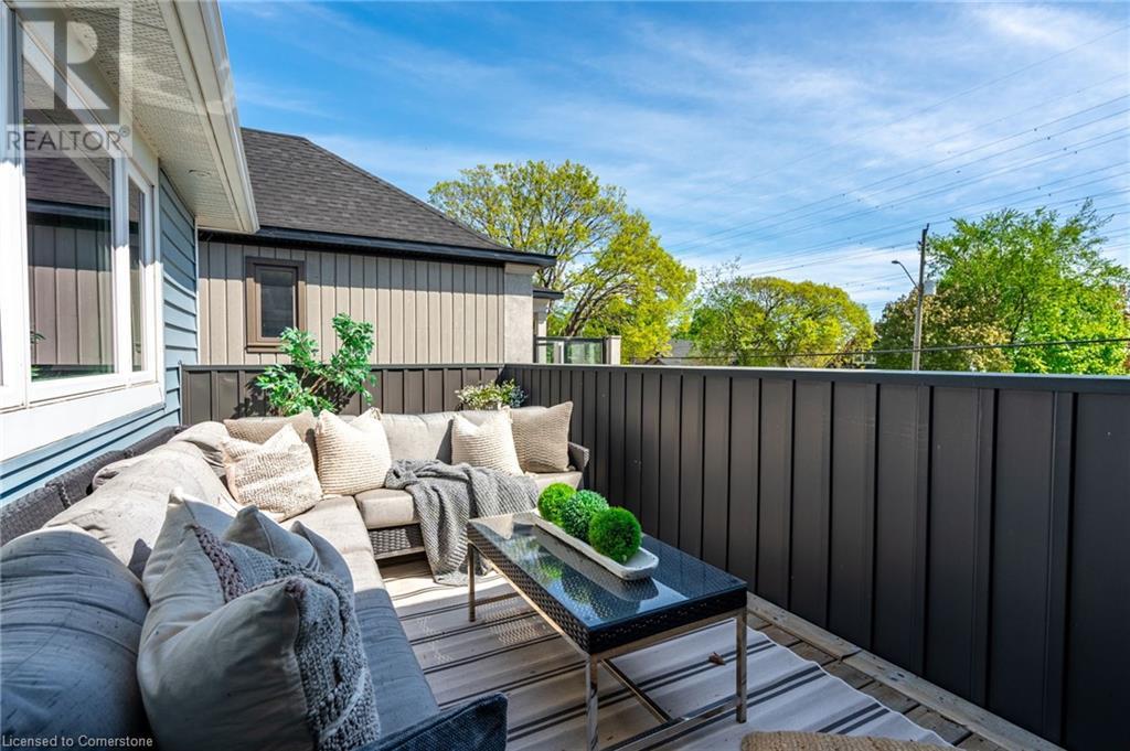 Photo 24 of 962 Beach Boulevard, Hamilton ON