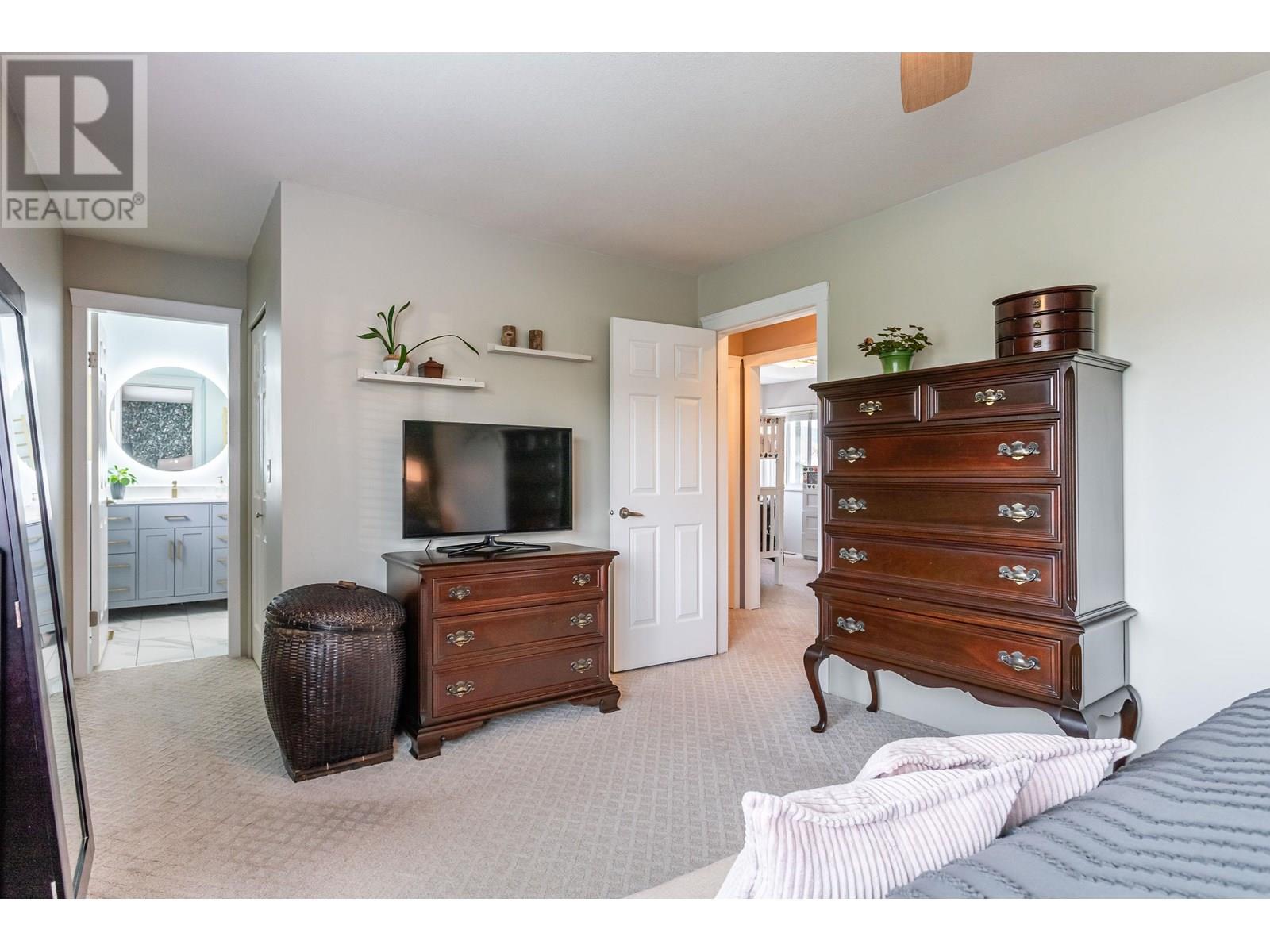 19660 SOMERSET DRIVE, Pitt Meadows real estate listing R3016476