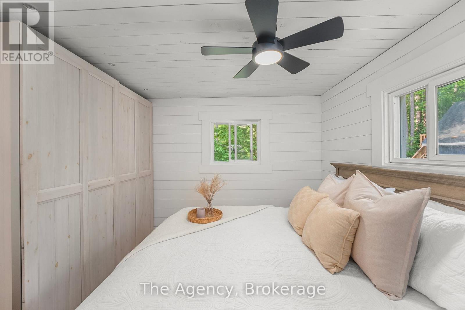 Photo 17 of 1333 Sherwood Forest Road, Bracebridge ON
