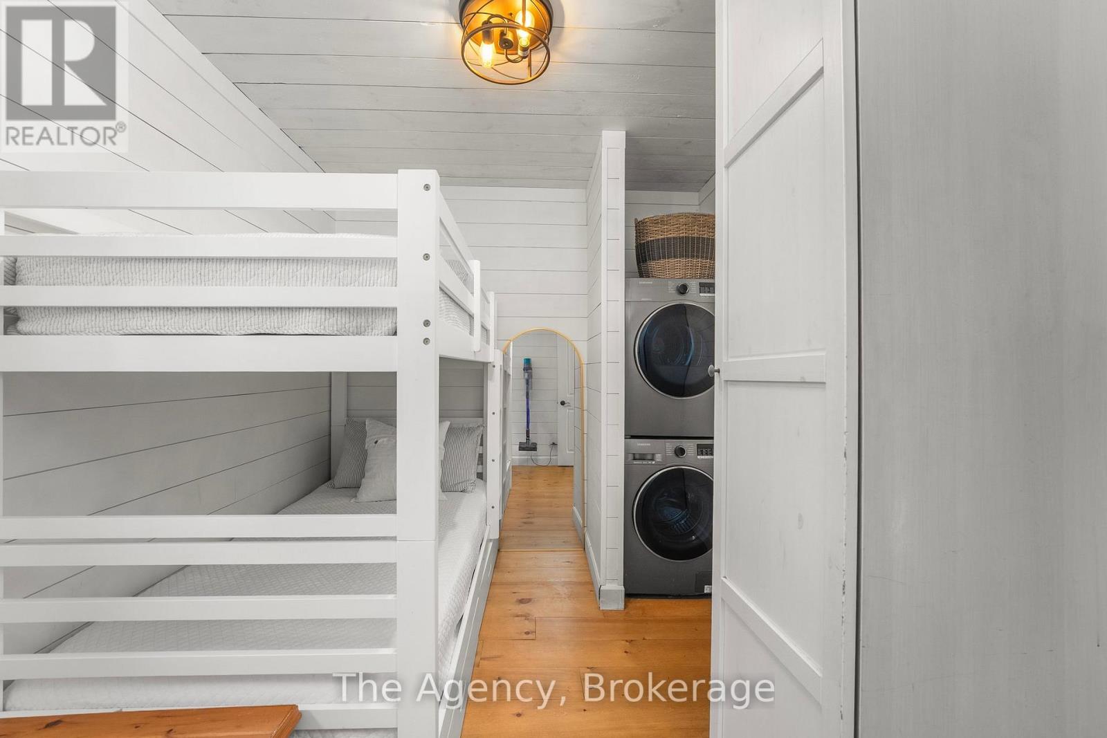 Photo 19 of 1333 Sherwood Forest Road, Bracebridge ON