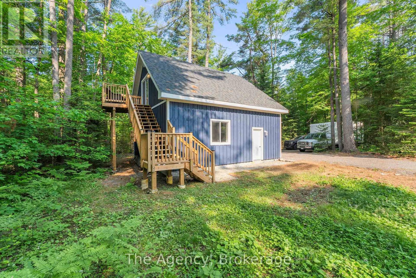 Photo 26 of 1333 Sherwood Forest Road, Bracebridge ON