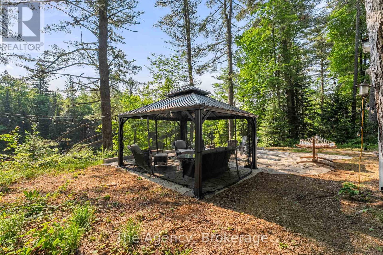 Photo 31 of 1333 Sherwood Forest Road, Bracebridge ON