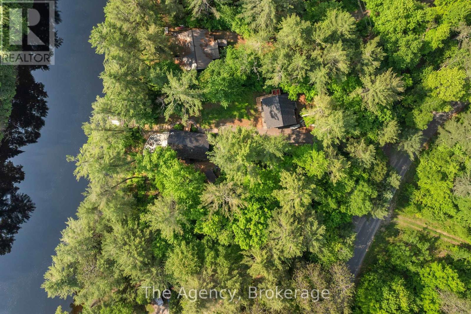 Photo 38 of 1333 Sherwood Forest Road, Bracebridge ON