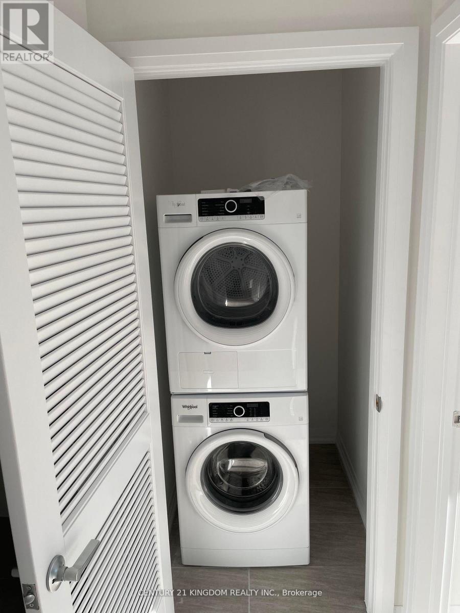 Photo 11 of 408 2635 William Jackson Drive, Pickering ON