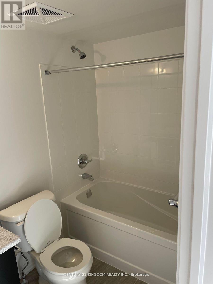 Photo 13 of 408 2635 William Jackson Drive, Pickering ON